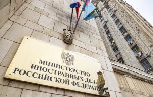 «Слушать, слышать и договариваться. Кто такие дипломаты?»