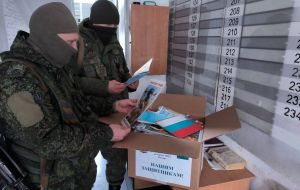 245 детских писем и рисунков для бойцов СВО